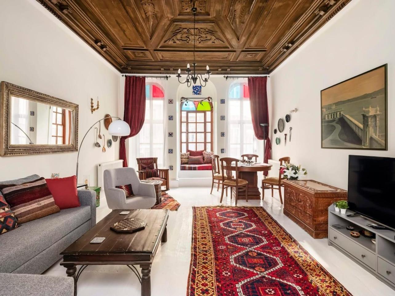 High Ceiling Authentic Historic Ottoman Home! #49 Istanbul Eksteriør billede